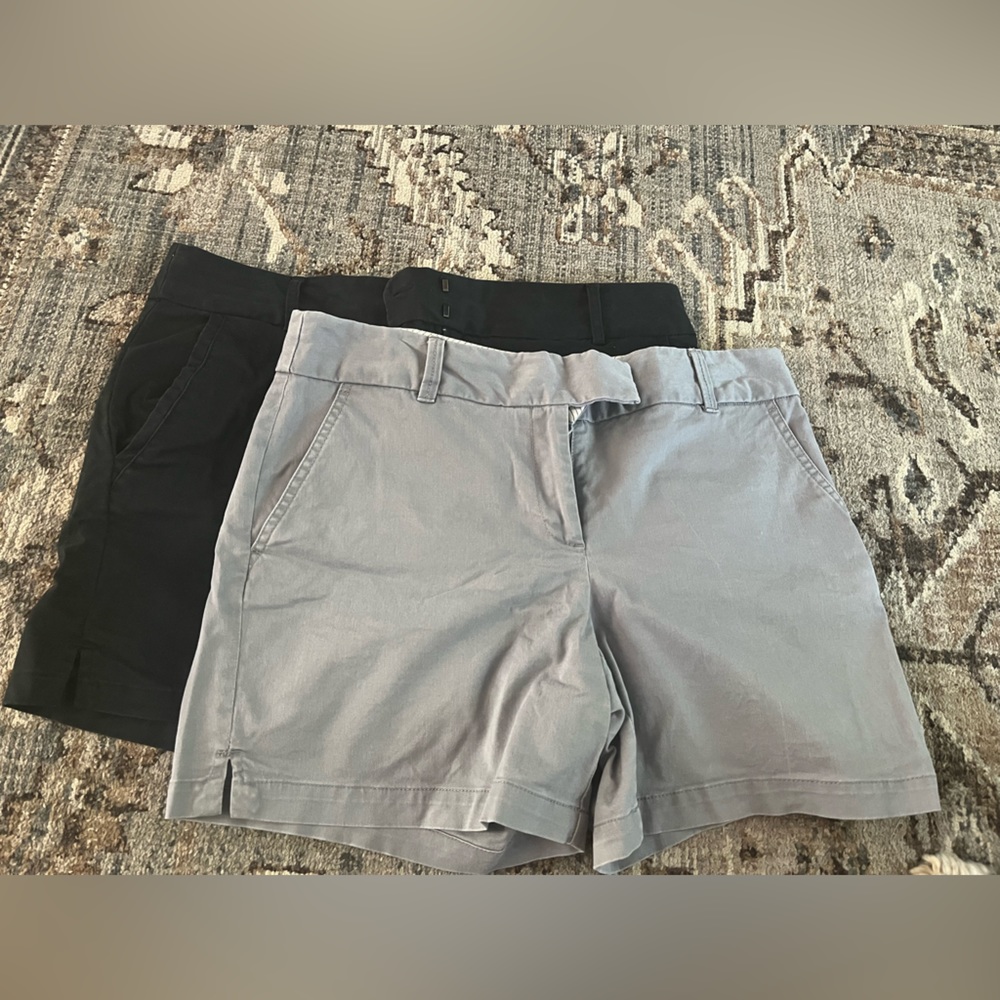 Ann Taylor set of 2 shorts.  Black and grey